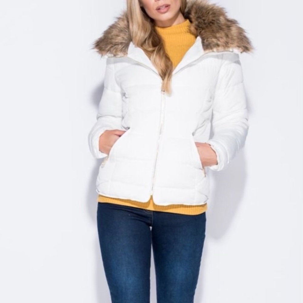 White Puffer Jacket with Faux Fur hood - Picture 2 of 8